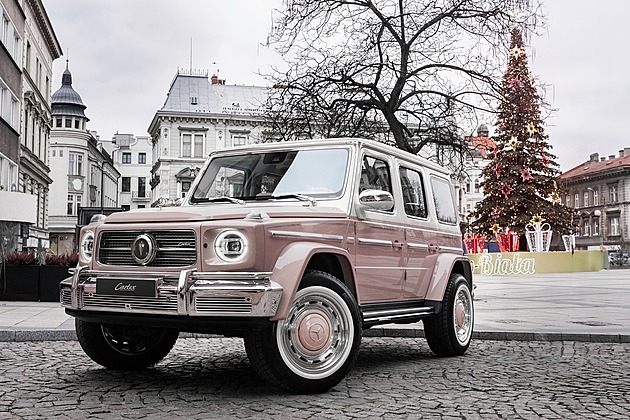 SUV mají 56 % trhu, ve městech překážejí. Němci by jim zvýšili parkovné