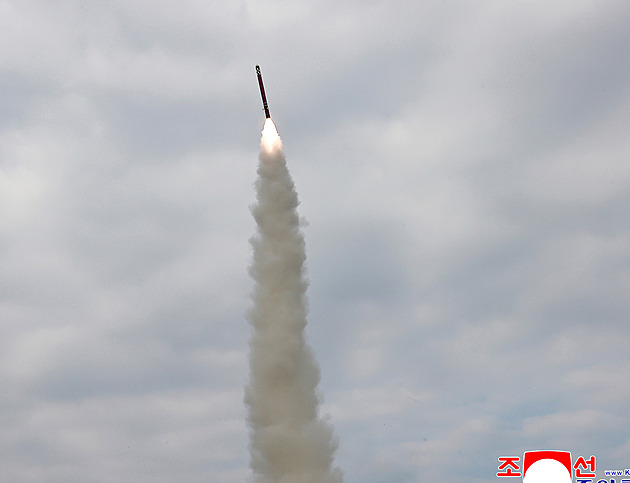 KLDR odpálila další testovací střelu směrem k Japonsku