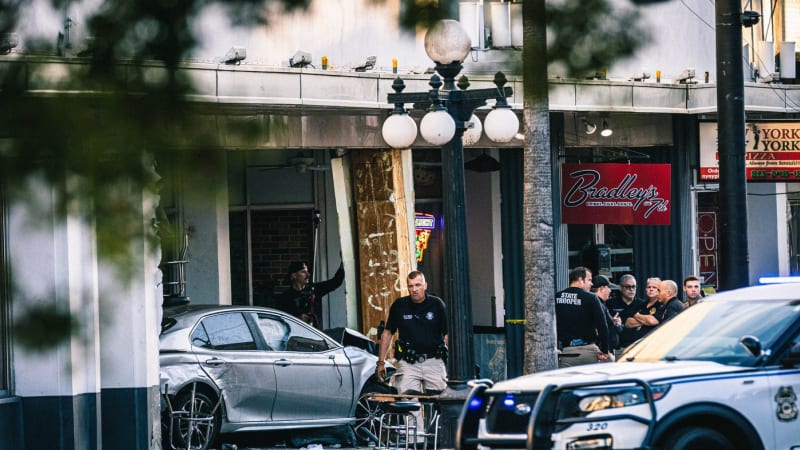 Masakr na útěku před policií: Řidič zabil na Floridě čtyři lidi a mnoho dalších zranil 