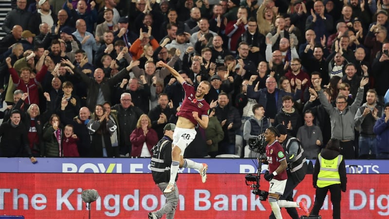 Skvělý Souček: V anglické Premier League dal 38. gól. Vyrovnal letitý Bergerův rekord