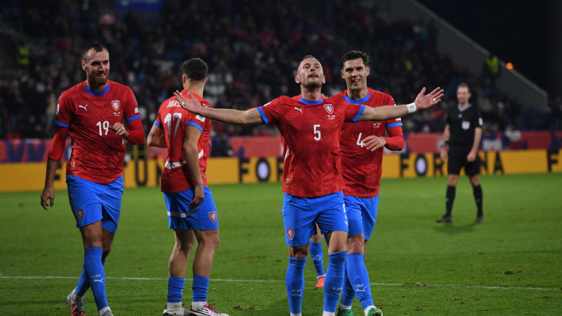 Češi rozdrtili fotbalového trpaslíka. Skórovali šestkrát, zajistili si tak výhodu v boji o MS