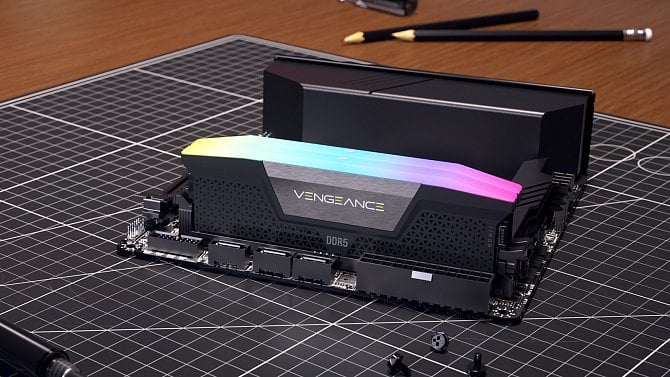 512 GB RAM v PC: Nový typ paměti DDR5 zdvojnásobí kapacitu, CQDIMM pojede i v dnešních deskách