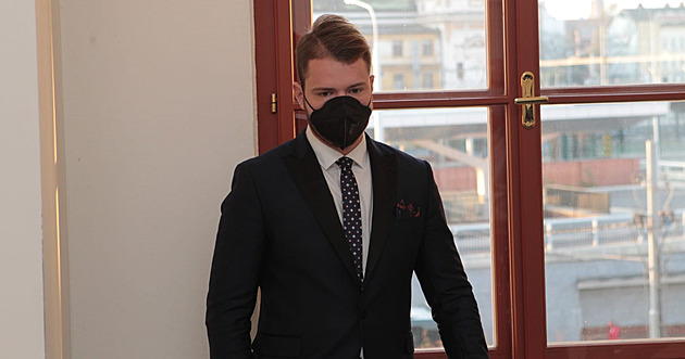 Medik „léčil“ psa jehlou, drénem i rektální rourkou. Týrání to nebylo, rozhodl soud