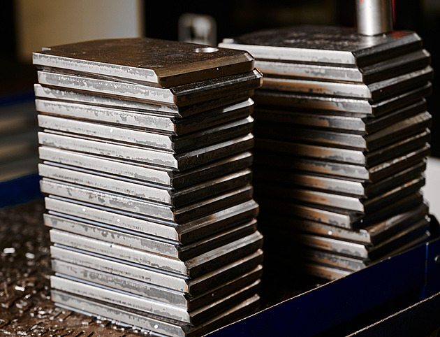 Rekordní cena stříbra. Od ledna vzrostla o více než 90 procent