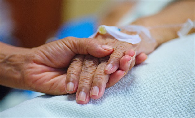 Nemoci, které jsou s přibývajícím věkem nebezpečné. Na co si dát pozor?