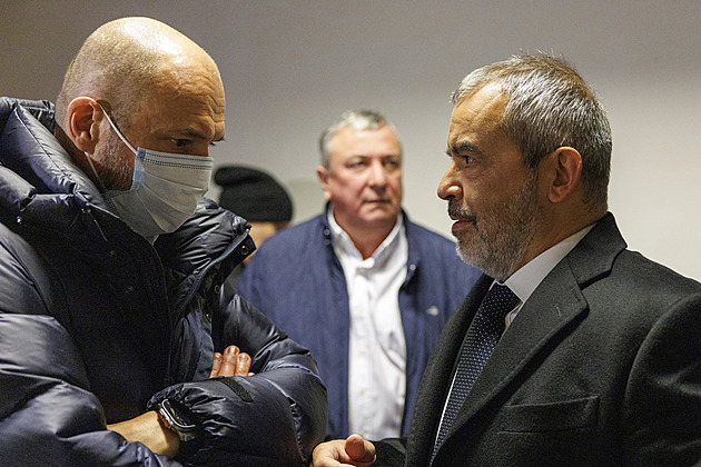 U kauzy Stoka soud řeší dohody o vině a trestu. Na přetřeš přijde i Švachula