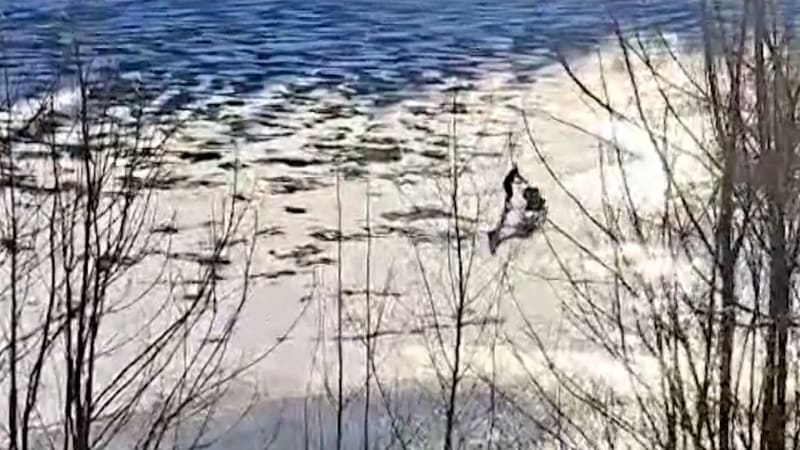 Bruslení se démonizuje, hejty mě mrzí. Žena s kočárkem z virálního videa prolomila mlčení