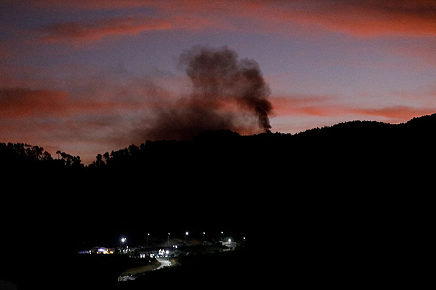U prezidentského paláce v Caracasu létaly drony a ozývaly se výbuchy