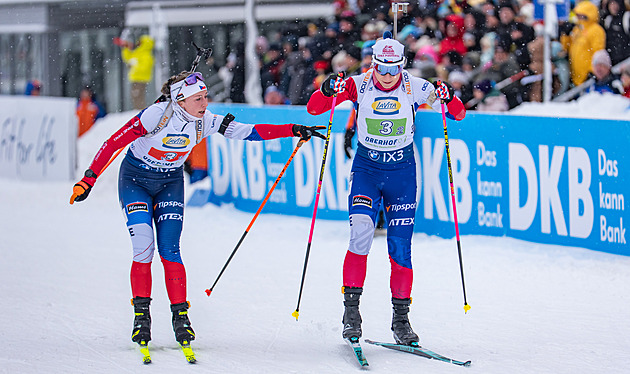 Biatlon ONLINE: Poslední štafeta před olympiádou. Češky jedou bez Davidové