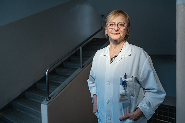 Vzteklinu si můžete přivézt i z dovolené. Primářka Roháčová o obávaných infekcích