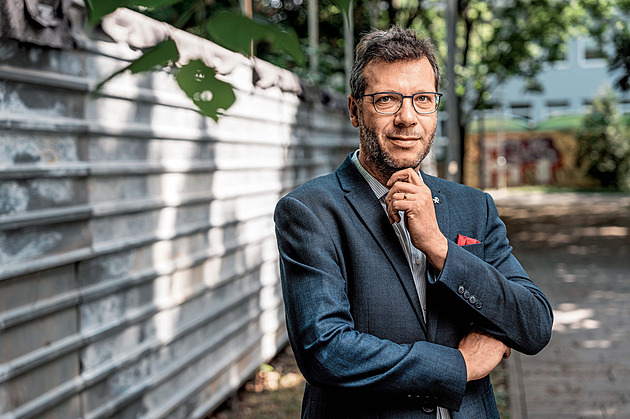 Měla vysoký tlak, předepsal jí lék na spaní. Odhalíme 70 tisíc omylů ročně, líčí lékárník