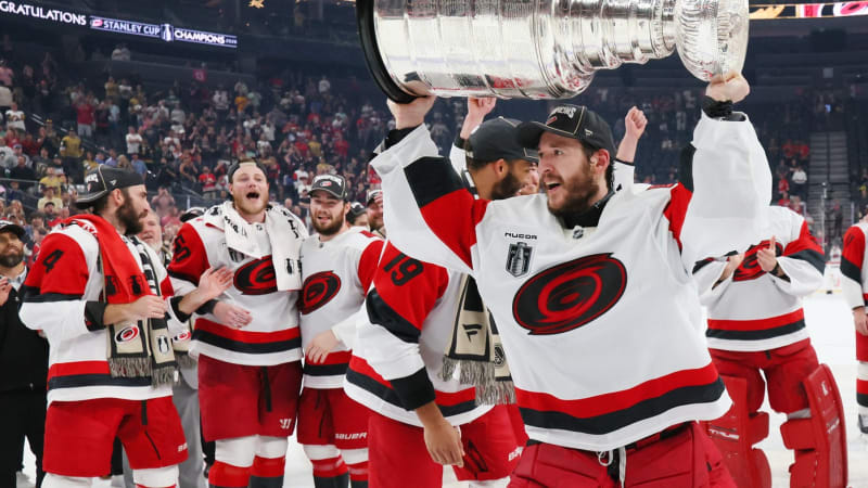 Nová sezona NHL: Finále Ovečkinovy éry, floridští padouši a McDavidův dávný sen
