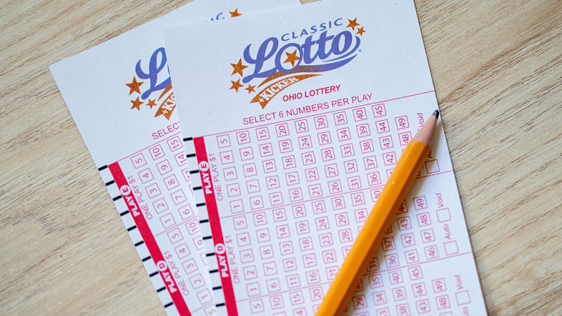 Tiket s pohádkovou výhrou používal jako záložku v knize. Částka vyrazila muži z Aucklandu dech