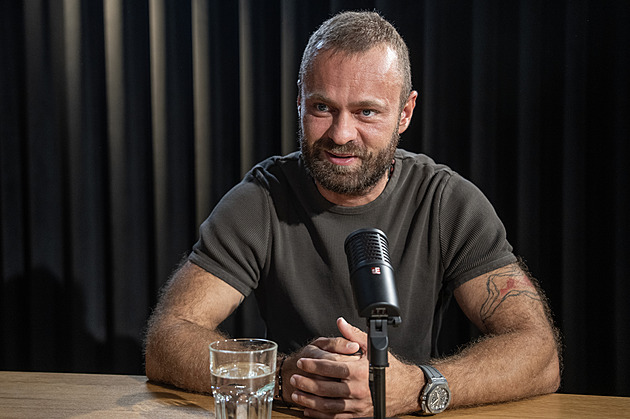 „Jsem jedním z podvedených.“ Lékař Dvořák se omluvil za spolupráci s luxusním autobazarem
