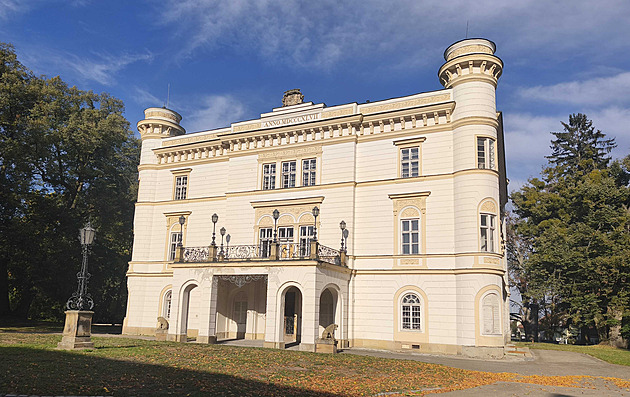 Nový investor, nová naděje pro zámek. Má z něj být hotel i dům pro penzisty