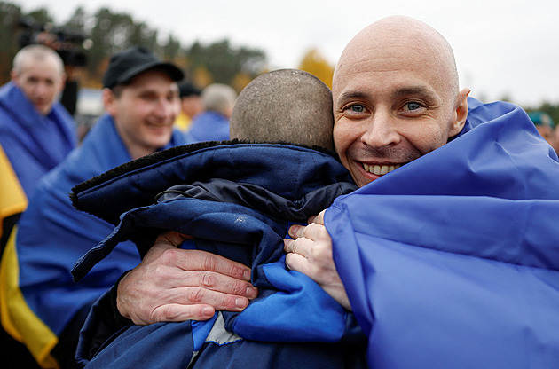 Poslední oblast spolupráce. Ukrajina a Rusko si vyměnily stovky zajatců
